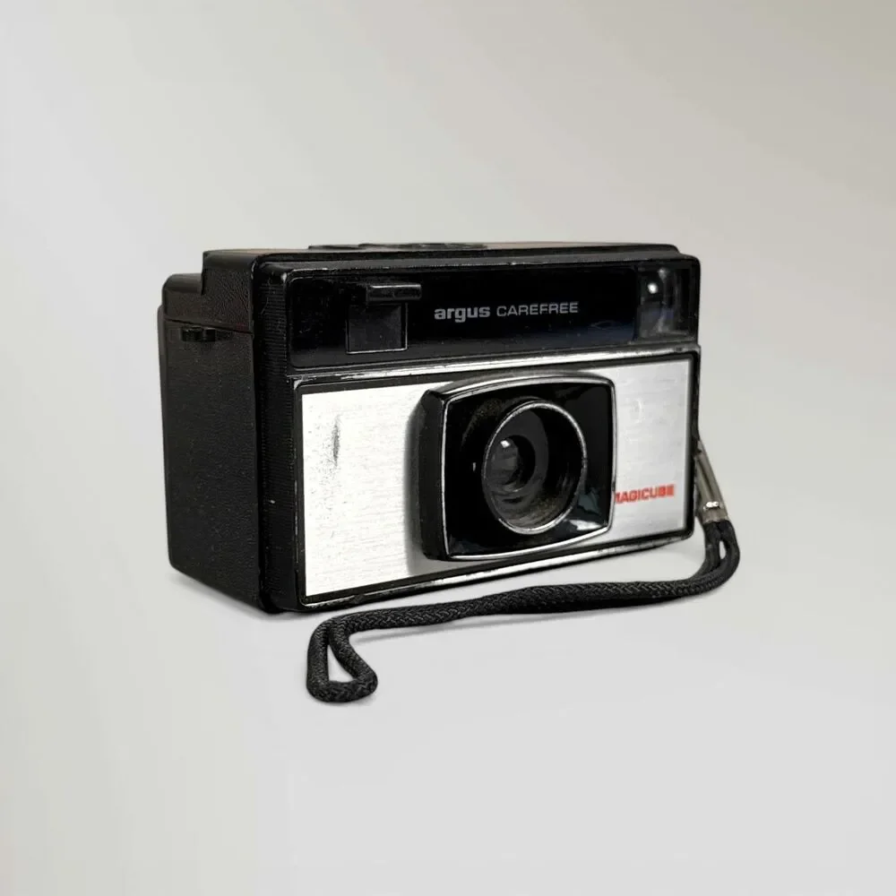 Vintage Argus CareFree Magicube Camera 126 Cartidge Film Made In USA 1970s